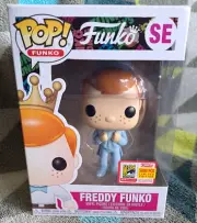 Freddy Funko Dumb and Dumber Blue Suit Pop Vinyl Funko - 5000 Piece + Protector
