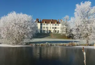 瑪蒂爾城堡飯店 (Château de Matel)