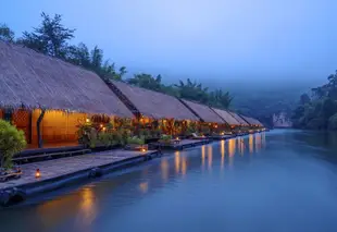 桂河叢林皮筏飯店