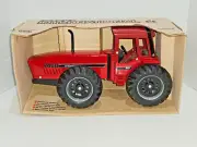 Vintage Ertl International 7488 Tractor 1/16 NIB
