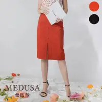 在飛比找momo購物網優惠-【MEDUSA 曼度莎】現貨-排釦小開衩麂皮感包臀裙 - 2