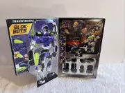 New Vintage MEGA BLOKS Transforming BLOK BOTS - SWAT 195 Pieces Car