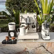 BELLEZZA INIZIO R CUSTOM CREAM & DARK WOOD + BELLEZZA PICCOLA GRINDER PACKAGE