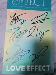 Onnoff Bimae autographed album