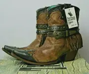 Corral Vintage Western Boots Women.