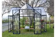 Maze Walk in Polycarbonate Greenhouse Victory