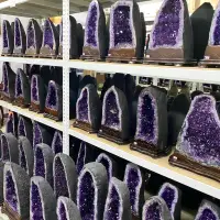 在飛比找蝦皮購物優惠-台南批發實體店☑️歡迎店內參觀 紫水晶洞 巴西紫晶洞 烏拉圭