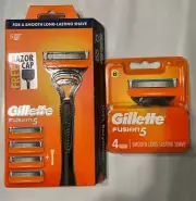 Bundle Of Gillette Fusion5 Razor And Pack Of 4 Gillette Fusion 5 Blades