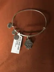 Alex & Ani Bracelet Amour