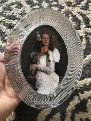 Mikasa Polished Portraits Crystal Oval Picture Frame New - NO BOX