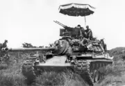 Vietnam War Photo US Army M-48 Patton Tank South Vietnam Militaria / 8365