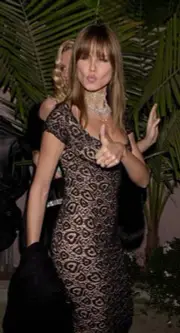 Heidi Klum at The 73rd Annual Academy Awards - Elton John Ninth An- Old Photo 1