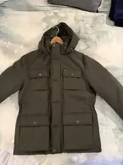 TOMMY HILFIGER PUFFER JACKET COAT WIND WATER RESISTANT ULTRA LOFT MENS M NWT