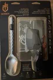 RARE Gerber Tri-Tip Knife Set With Devour Spork, Bandana & Sheath - BRAND NEW