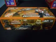 Tony Stewart #20 2002 Home Depot / Winston Cup Champion Grand Prix (1:24 Scale)