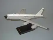 USAF Boeing RC-135U Combat Sent Large Engines Desk Top Model 1/100 SC Airplane