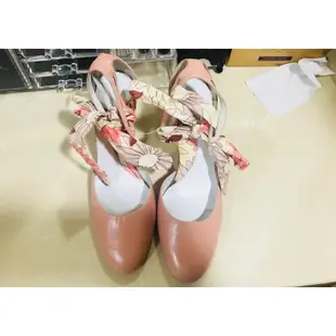 [二手]百貨公司貨(標籤未撕)Miss Sofi粉紅綁帶高跟鞋