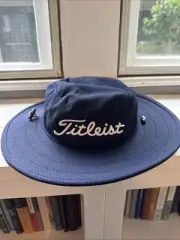 TITLEIST GOLF MEN'S TOUR AUSSIE BUCKET HAT NAVY BLUE - NEW W/ TAG