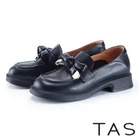 在飛比找momo購物網優惠-【TAS】蝴蝶結妝點皮革樂福低跟鞋(黑色)