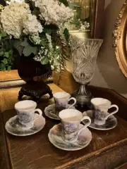 VINTAGE ~THOMAS KINKADE FOUR EXPRESSO TALL CUP & SAUCERS/ SIGNED/ GOLD TRIM