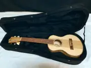 HILO 2957-A Spruce Pine - Spalt Maple Tenor Ukulele NEW premier w/ Light Case