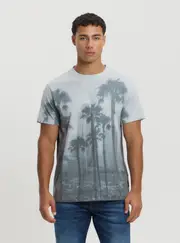 GUESS Men's Grey Palm Print T-Shirt Size: XS, Polyester