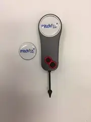 Pitchfix Fusion Single Prong Divot Tool Gunmetal/Red, with extra marker