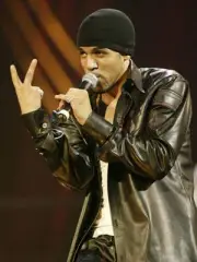 Craig David on stage at MOBO awards at London Arena on October 1 2- Old Photo 1