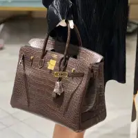 在飛比找Yahoo!奇摩拍賣優惠-Hermes birkin 35 霧面鱷魚金扣柏金包 哈瓦那