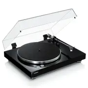 Yamaha Belt Drive Turntable - Black. TTS-303B