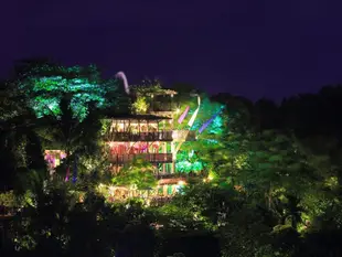 山頂美景之家A Hilltop House With Amazing View