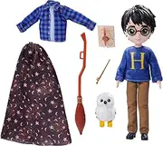 Wizarding World Harry Potter, 8-inch Harry Potter Doll Gift Set with Invisibility Cloak and 5 Doll Accessories, Kids Toys for Ages 6 and up