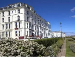 倫敦海濱旅館The London Seafront