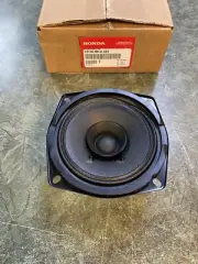 Honda GL1500/A/SE/I GL1500CF Gold Wing Valkyrie Front Speaker OEM 39130-MCA-A61