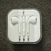 Apple OEM Wired Headphones Earphones 3.5mm iPhone iPad iPod Ear Buds with Case
