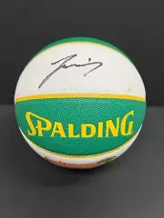 OFFICIAL SPALDING AUSTRALIAN BOOMERS JOSH GIDDEY HAND SIGNED BASKETBALL - NBA