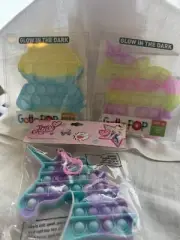 3 Fidget Toy Push Bubble Gotta Pop Sensory NIP Unicorn Alien JOJO SIWA Keychain