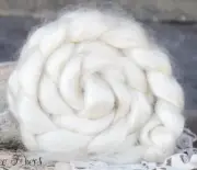 Yearling MOHAIR Wool Roving,Combed Top, Young Adult Mohair, Spinning Wool 4 oz