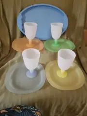 NEW Vintage Tupperware Impressions Serving Set. Tray. 4 Plates. 4 Parfait Cups