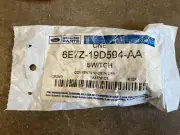 New A/C Hi pressure switch International CF500 6E7Z-19D594-AA 3587791C1 79PSL2-7