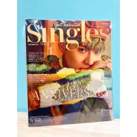 在飛比找蝦皮購物優惠-近全新｜SHINee泰民x太妍 韓雜誌Singles 201