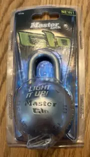 Master Lock G.l.o Hi-Viz Dial Combination Padlock 2077D Light Up Dial Blue Nice