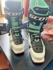 NIB Scott Celeste Tour AT Ski Boot