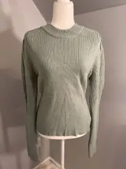 TOPSHOP Women's Pull over sweater, Green,soft and new with tags! Size 14