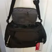 SWISSGEAR WENGER Travel Duffle Bag with WB Logo, Black 19" Carry-On, Gym Bag Zip