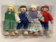 4 PC New Melissa & Doug Dollhouse Posable Wooden Dolls People Toys Girls Boys