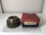 NOS OEM Kaiser Jeep CJ 947030 Manual Trans Axle Gear GR 17-03 6.120