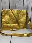 Piñatex x Rais Case Vida Bag inspired by Dole®