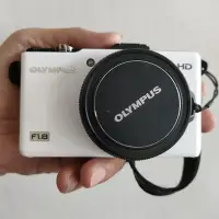 在飛比找Yahoo!奇摩拍賣優惠-OLYMPUS XZ-1 數位相機 電池 記憶卡