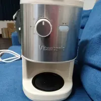 在飛比找蝦皮購物優惠-二手vitantonio ☕自動研磨悶蒸咖啡機